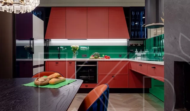 Красная кухня: особенности оформления интерьера, советы экспертов